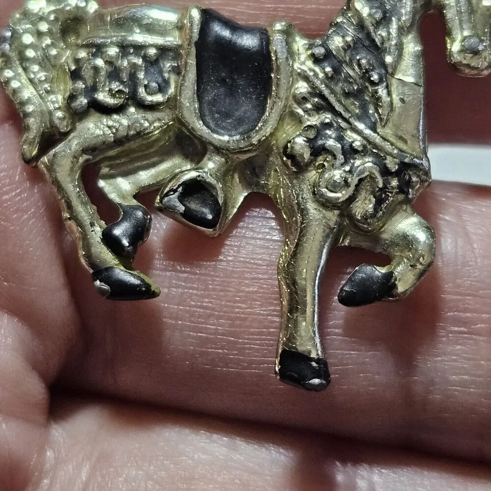 *Sale* Silver Tone With Black Saddled Horse Vintage Cufflinks